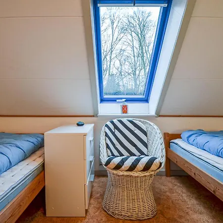 Three-bedroom In Apartament