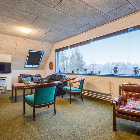 Apartamento Three-bedroom In *