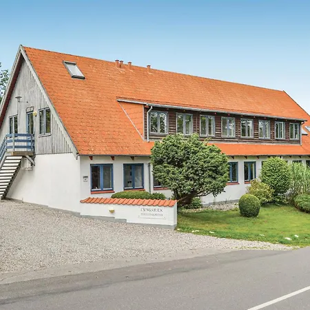 Apartament Three-bedroom In