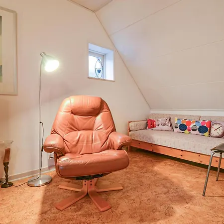 アパート Three-bedroom In